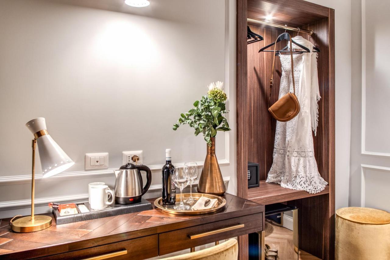 Tree Charme Augusto Luxury Suites روما المظهر الخارجي الصورة